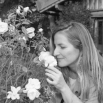 Lucía impregnándose de aromas de otoño